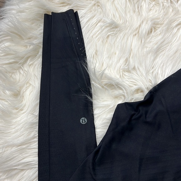 Lululemoon - Picture 4 of 7